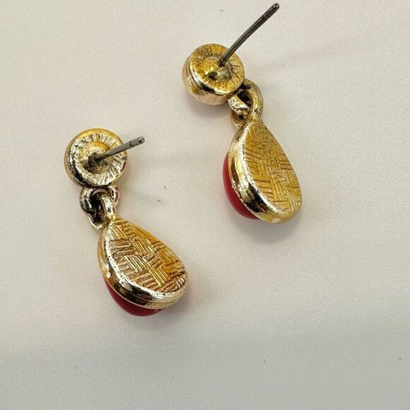 Red and gold tone drop post earrings - Picture 5 of 6